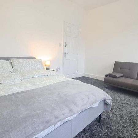 Spacious Private Room In Manor Park Londres Exterior foto